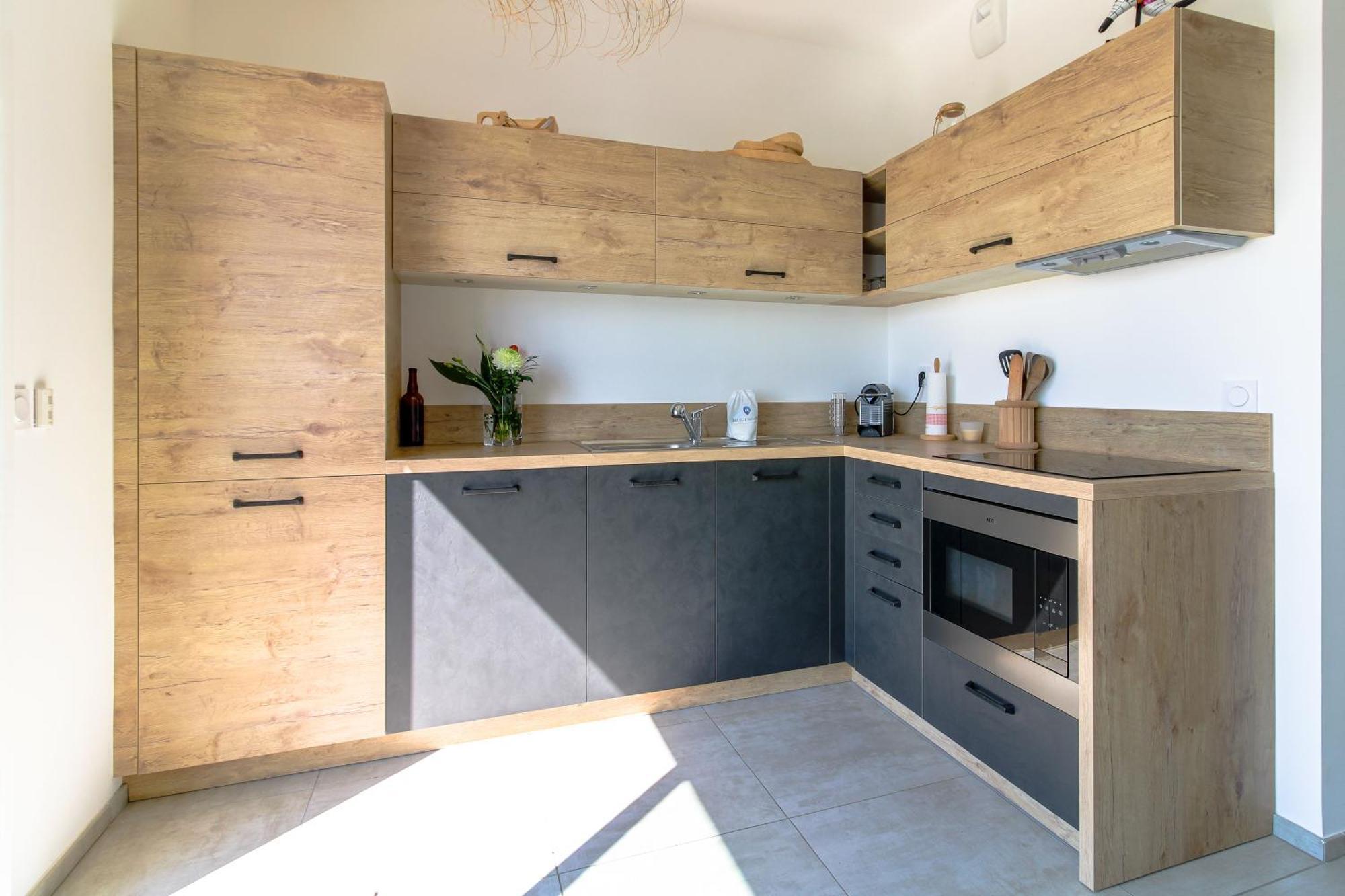 Appartement Select'sohome - Pour 4 Personnes Au Centre-ville Du Lavandou - Grande Terrasse, Parking Prive - Flo-07